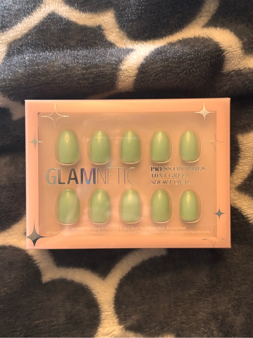 Glamnetic Mint Green Short Oval Press-On Nails - *NIB* - Picture 6 of 7